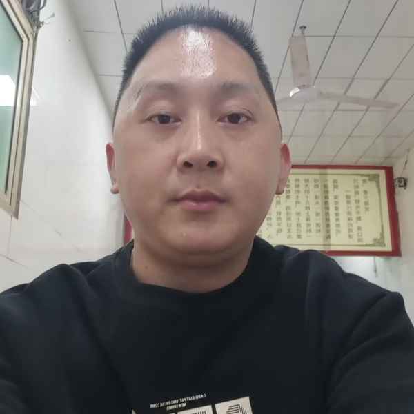 陕西35岁单身帅哥真诚找对象-天门相亲网