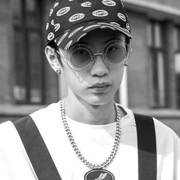 山东26岁单身帅哥真诚找对象-天门征婚相亲网