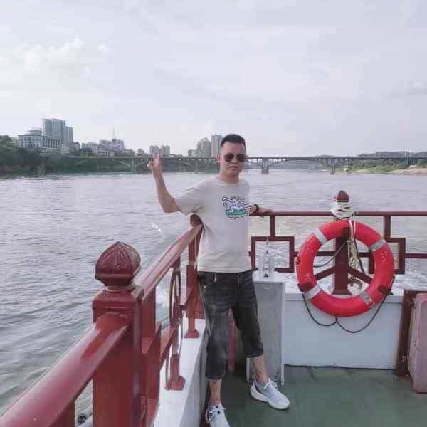 四川27岁单身帅哥真诚找对象-天门征婚相亲网