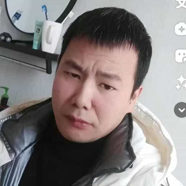 重庆34岁单身帅哥真诚找对象-天门征婚相亲网