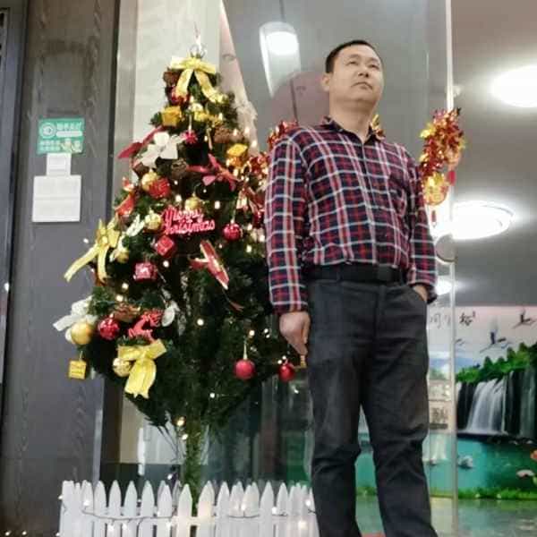 江西48岁单身帅哥真诚找对象-天门征婚相亲网