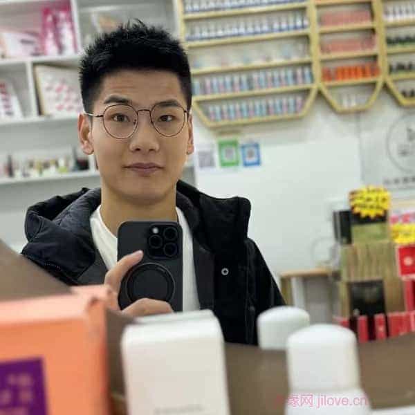 陕西28岁单身帅哥真诚找对象-天门征婚相亲网