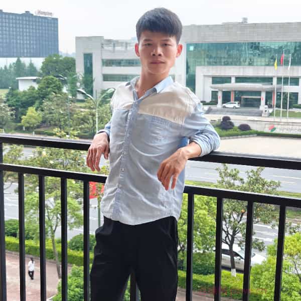 湖南28岁单身帅哥真诚找对象-天门征婚相亲网