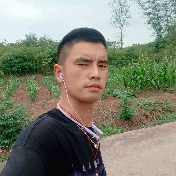 35岁岁四川单身帅哥 - 天门吉缘网