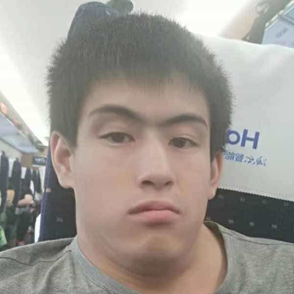 37岁岁广东单身帅哥 - 天门吉缘网